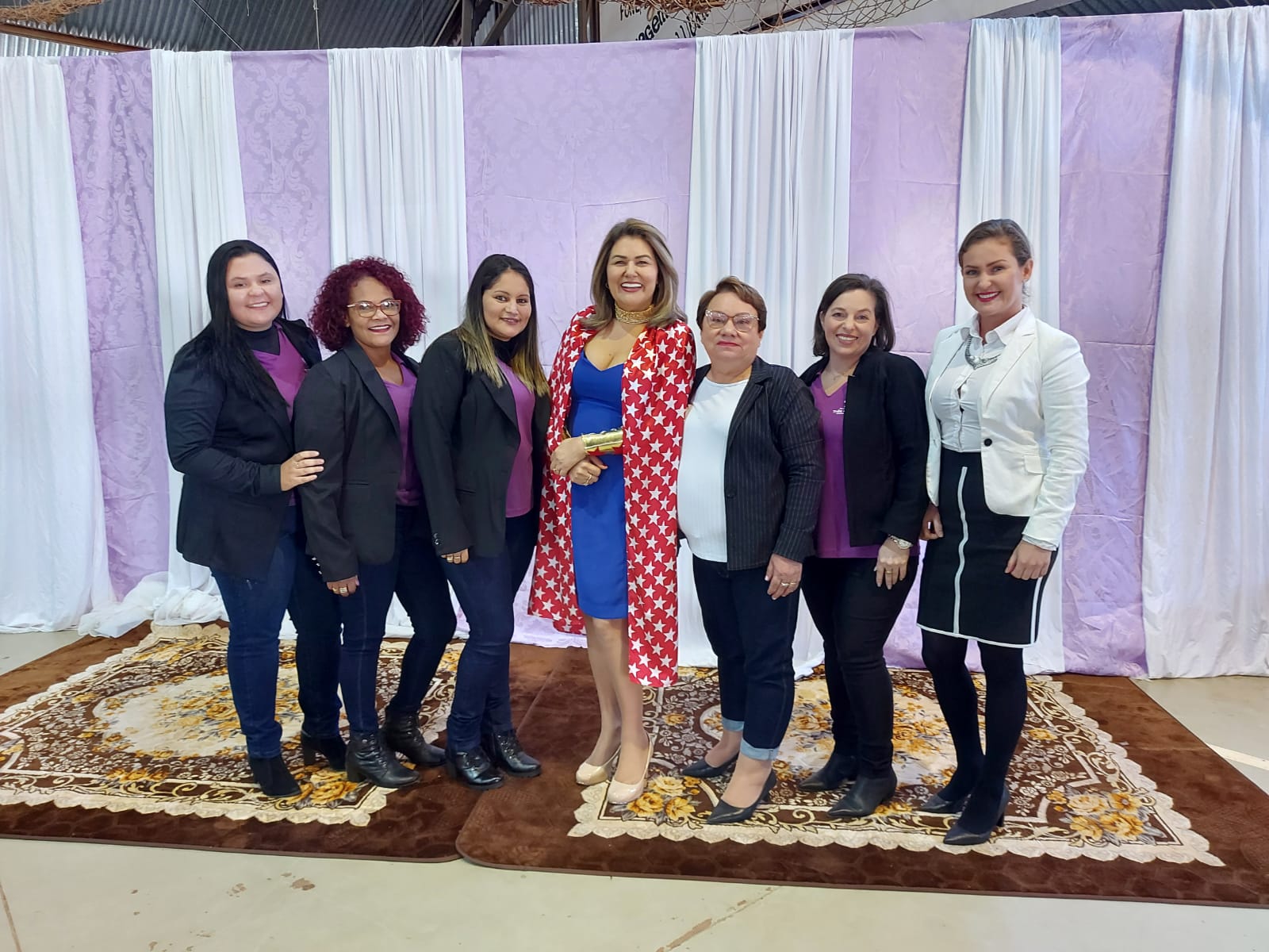 MAIS DE 300 MULHERES PARTICIPAM DO 25º ENCONTRO DA MULHER TRÊS-MAIENSE